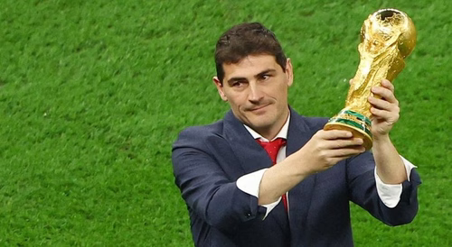 Iker Casillas não recebeu 1,5 milhões de euros da seguradora após enfarte - Defesa