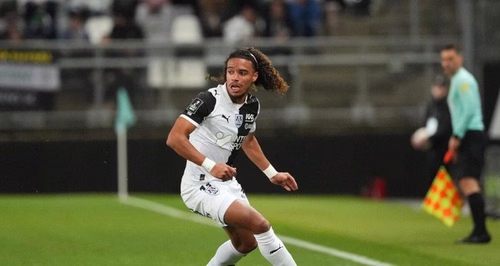 Ligue 3 : Kalambayi à Thionville, M'Baka à Caen, Amiens perd Averlant