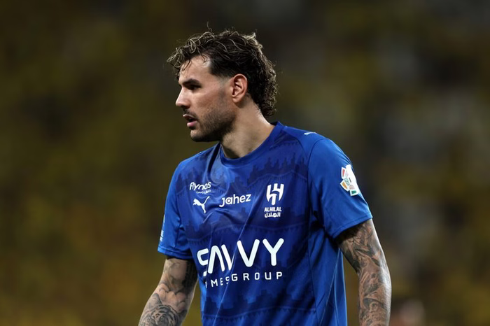 2 Klubs interessiert: Theo Hernandez vor Italien-Rückkehr?