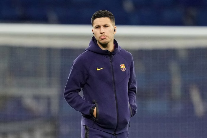 Premier League team prepare to make Barcelona an offer for €2m winger after just one year