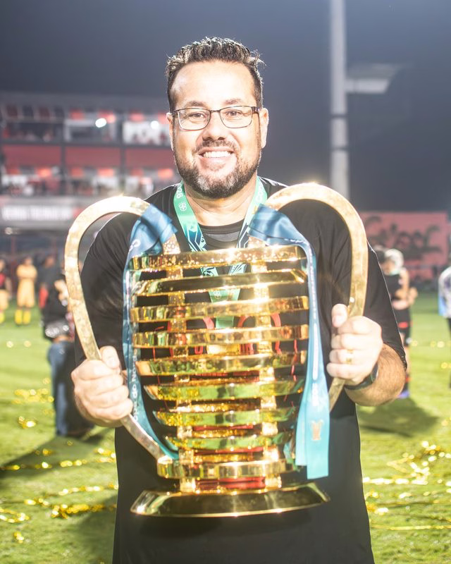 Head scout do Vitória acerta com o Crystal Palace, da Inglaterra