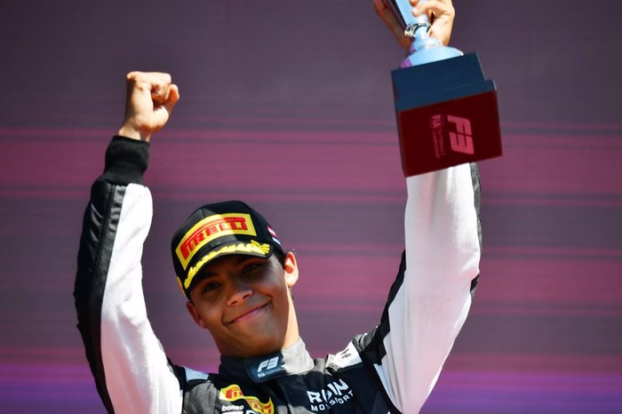 Pedro Clerot é 2º na sprint da F3 na Áustria; Fefo Barrichello, 24º
