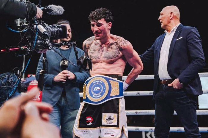 Micheli si conferma campione italiano dei Superleggeri: rivivi le emozioni su Italia Boxe TV – SPORTFACE.IT