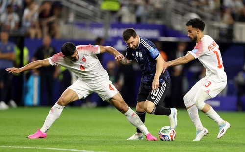 Jordanien – Argentinien 1:3: Sechstes Turniertor! Joker Messi macht den Sack zu