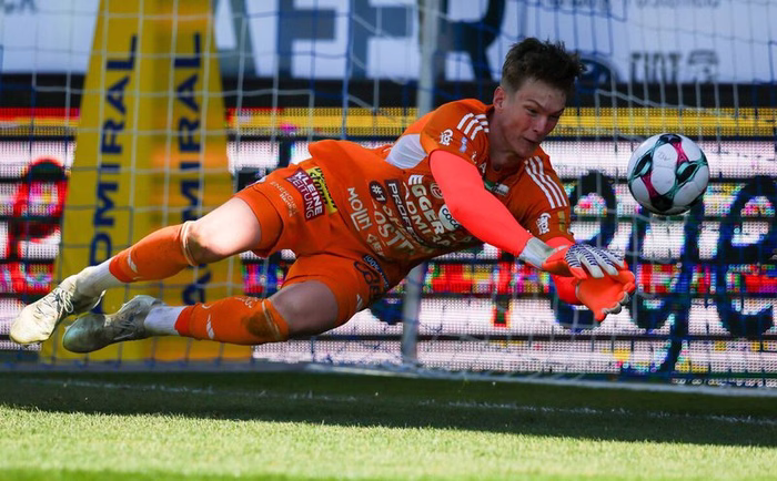 Gab Interesse aus der 2. Bundesliga: Deutsches Torwarttalent wechselt in die Ligue 1