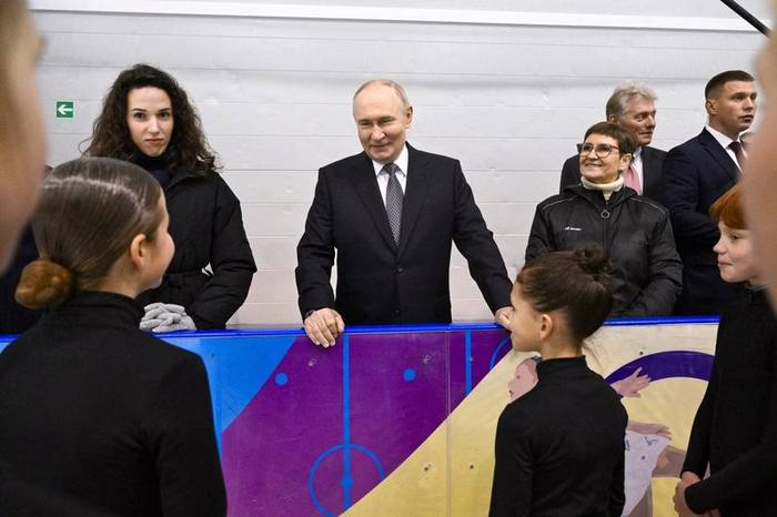 Russian and Belarusian skaters cleared to compete in international events as neutral athletes