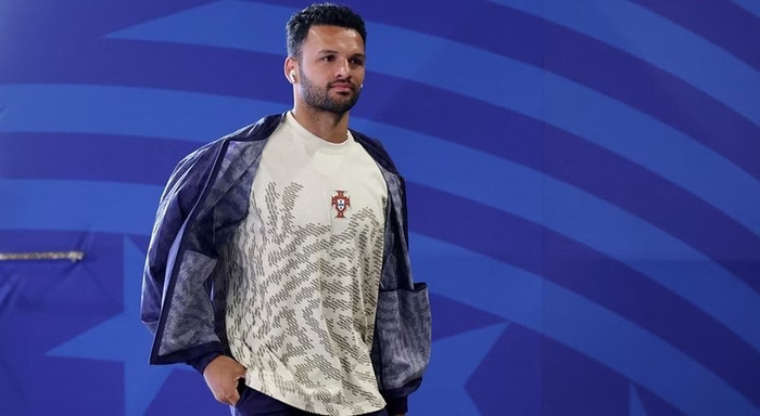 Gonçalo Ramos é reforço do AC Milan por cinco épocas