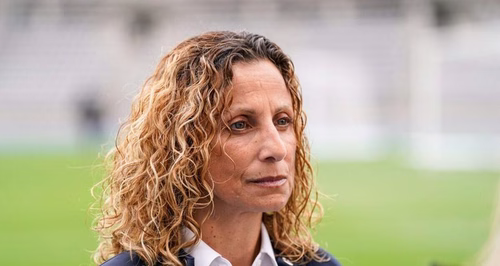 Foot Féminin : « Je ne suis pas informée officiellement », Sarah M’Barek fait part de son étonnement après son départ de Lens