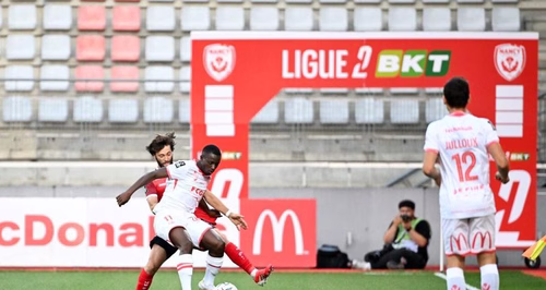 Ligue 2 : vague de départs à Nancy, Vahirua quitte Grenoble, Sochaux devrait garder un défenseur