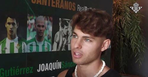 Ortiz: «Estoy feliz por poder jugar la máxima competición europea con el Betis, el equipo de mi vida»