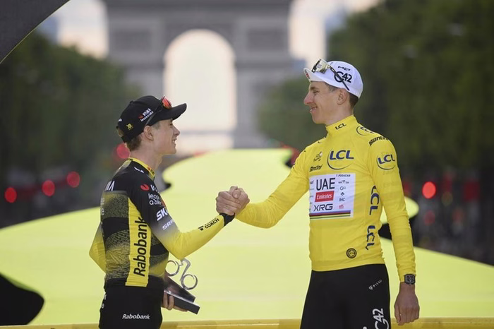 Tour de France 2026, Jonas Vingegaard punta alla leggendaria doppietta Giro-Tour. Ma il Pogacar attuale non è quello del 2022-2023
