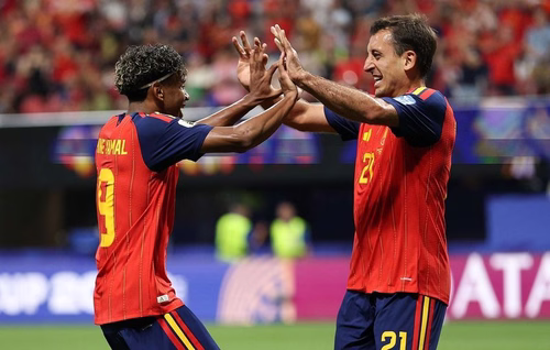Espagne - Autriche : Un, dos, tres ! La Roja déroule et attend un possible derby face au Portugal… Revivez le match avec nous