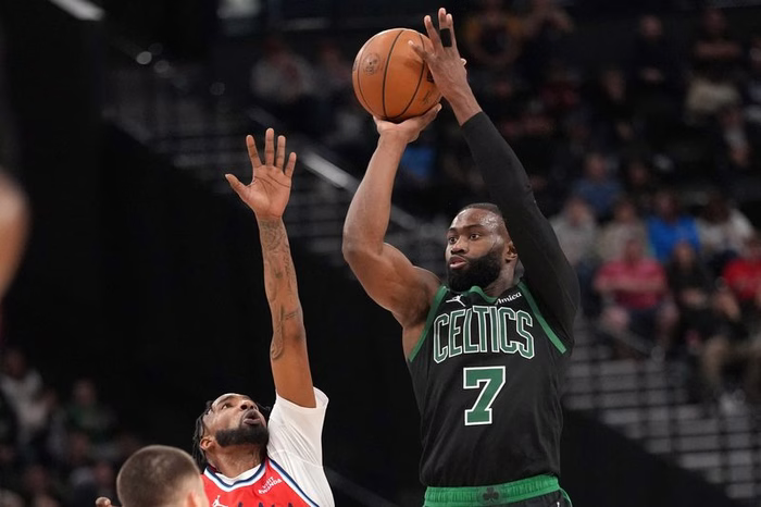Jaylen Brown no 76ers: Celtics recebem Paul George em troca
