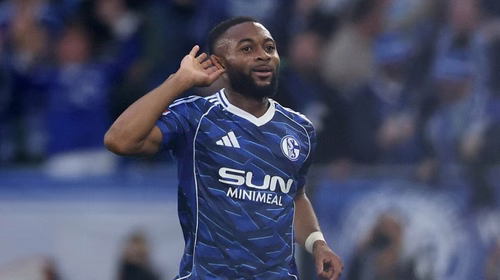 Sylla vor dem Abgang und Schalke plant schon den nächsten Stürmertransfer