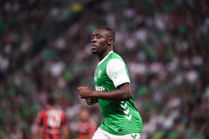 Ex-FC Nantes Mercato. Dennis Appiah quitte l’ASSE (officiel)