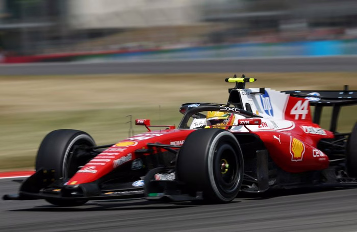 GP da Grã-Bretanha: Hamilton lidera 1º treino em Silverstone