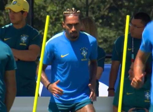 Seleção brasileira faz último treino antes de enfrentar Noruega