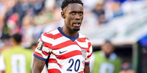 Kehrtwende der FIFA: US-Stürmer Balogun nach Roter Karte doch im Achtelfinale spielberechtigt