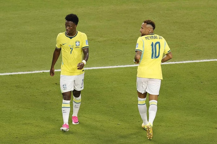 😍 Ancelotti fa SOGNARE il Brasile: “Neymar può giocare 90 minuti! Penso giocherà con Vini”