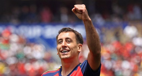 EXCLU - Espagne : itinéraire d'un joueur "normal", qui est vraiment Mikel Oyarzabal, le serial buteur de La Roja ?