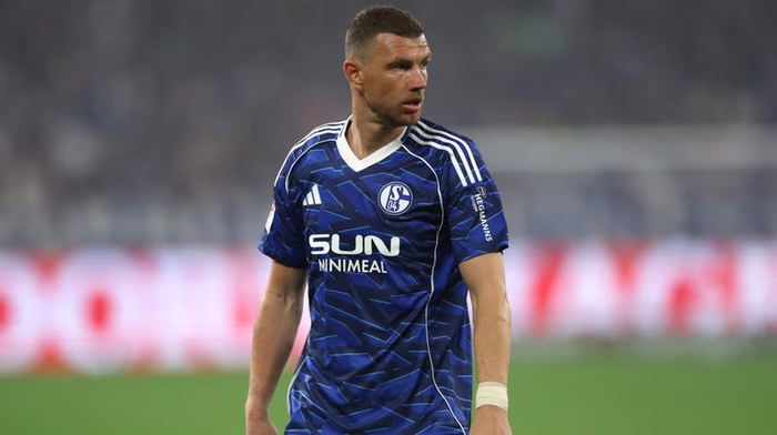 Muslic macht Schalke Hoffnung: So ist der Stand bei Edin Dzeko