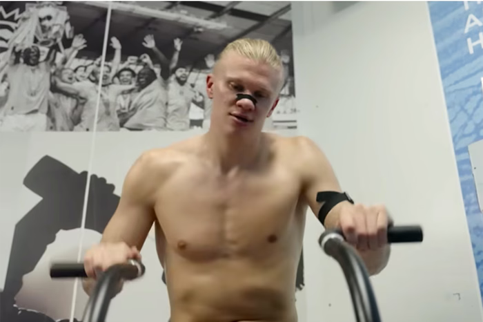Los secretos de Erling Haaland: yoga, anteojos especiales, baños de hielo y comidas con corazón e hígado