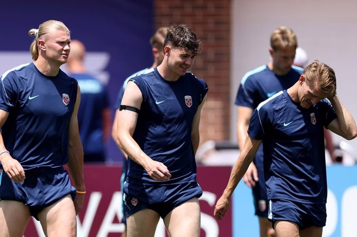 Norway team struck by illness in days before England World Cup quarter-final