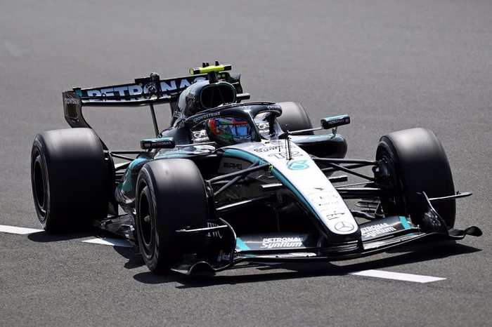 F1: Mercedes mantém atualizações, mesmo com ameaça de rivais