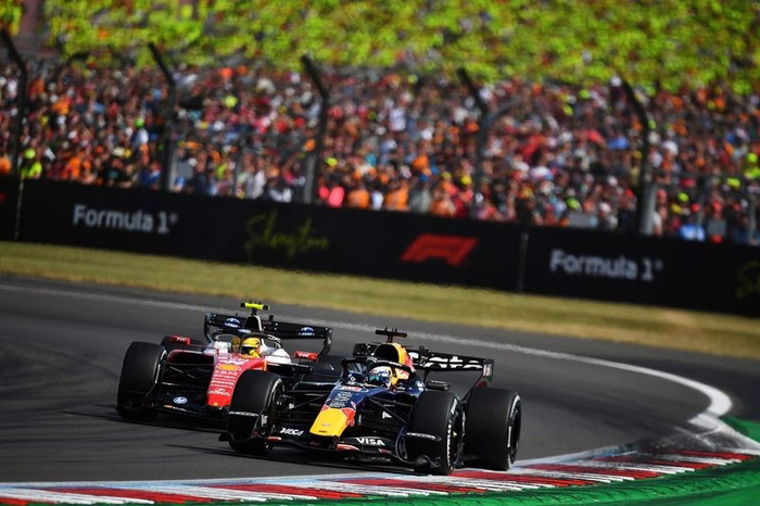 F1: FIA analisa 'asas macarena' da Red Bull e da Ferrari após acidentes de Verstappen