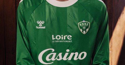 Retour de Casino, hommage au premier titre de Champion de France : le nouveau maillot de l'ASSE dévoilé