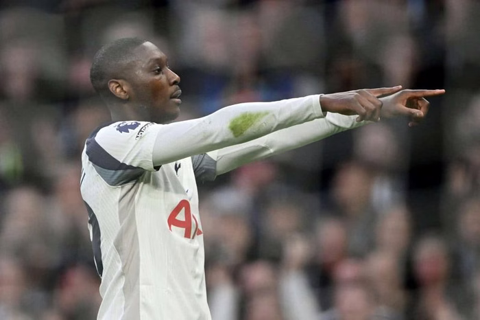 Doch nicht Juventus? Kehrtwende bei Kolo Muani möglich!