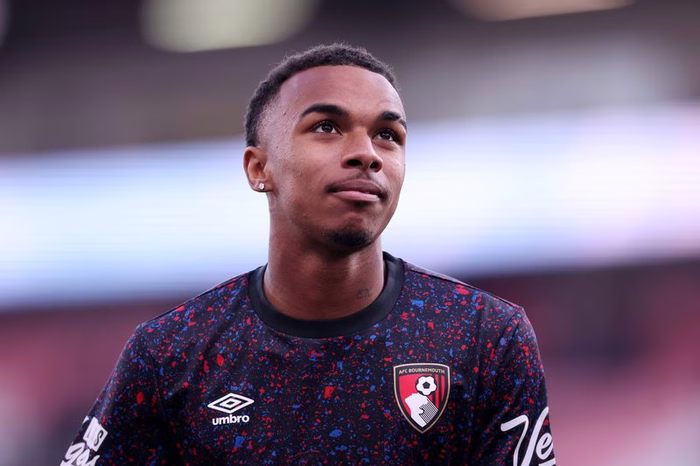 Le FC Barcelone prêt à foncer sur Eli Junior Kroupi