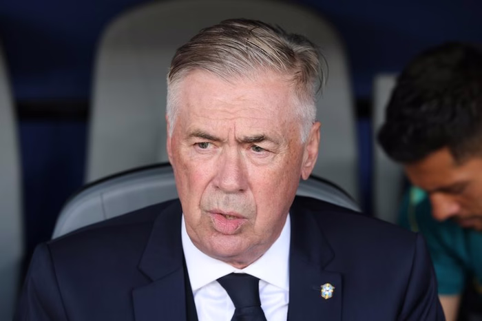 💥 Romario si scaglia contro Ancelotti: “Non può rimanere allenatore del Brasile, gli avrei stracciato il contratto immediatamente”