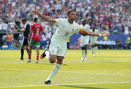 Artilharia da Copa: Mbappé faz 20º gol e persegue recorde de Messi