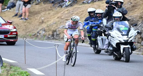 Tour de France 2026 : Tadej Pogacar bat un record vieux de plusieurs décennies et continue sa chasse