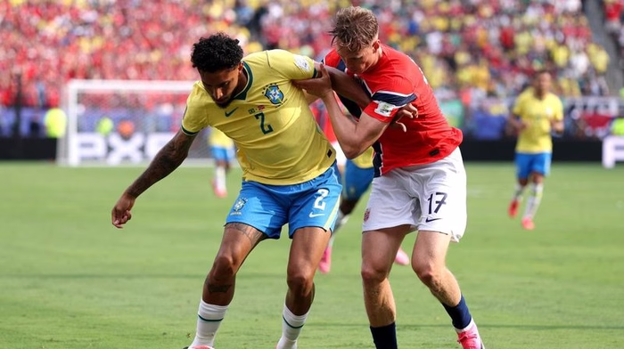 Überraschende Wende! Manchester United holt Mittelfeldspieler wohl doch nicht