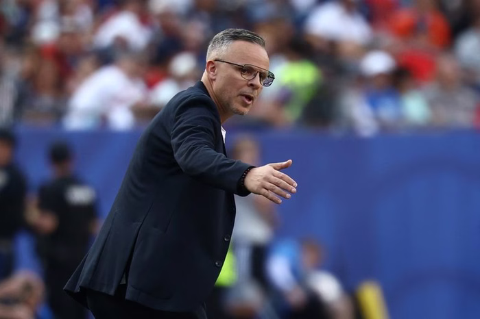 Técnico do Marrocos lamenta derrota para França, mas destaca futuro promissor