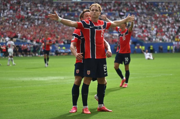 Viertelfinal: Norwegen trifft auf England – ab 23 Uhr live
