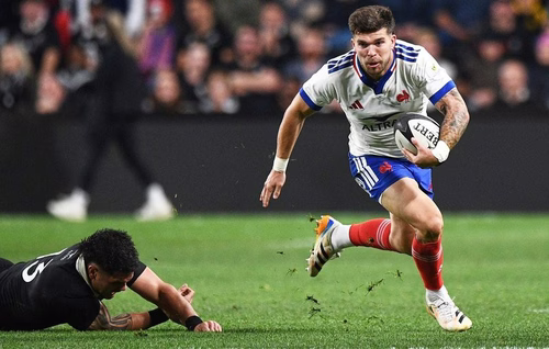 EN DIRECT Australie - France : Avec le tandem Ntamack-Jalibert comme immense curiosité, les Bleus défient les Wallabies… Suivez le match avec nous…
