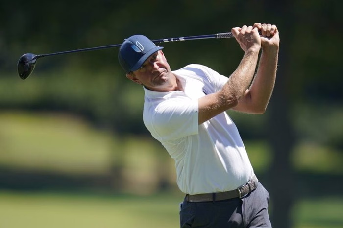 Glover solitario al comando dell’ISCO Championship, out gli italiani