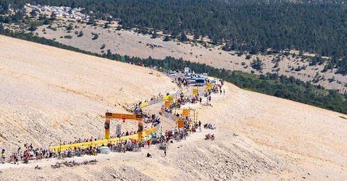 Embarquez avec ICI Drôme Ardèche dans la caravane du Tour de France Femmes le 7 août