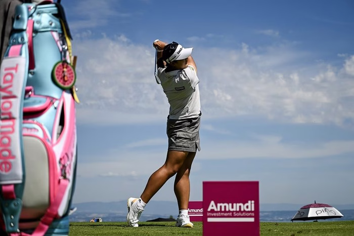 Haeran Ryu contiene la rimonta da leggenda di Brooke Henderson e vince al playoff l’Evian Championship 2026