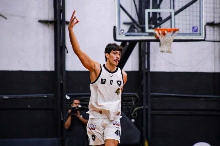São José Basketball contrata o pivô Paulo Scheuer, ex-Botafogo