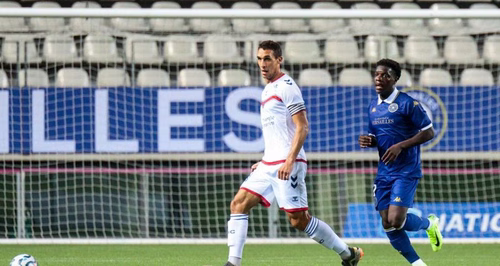 National 1 : Locminé s’offre une légende bretonne, Istres multiplie les recrues, le Canet attire Soudani