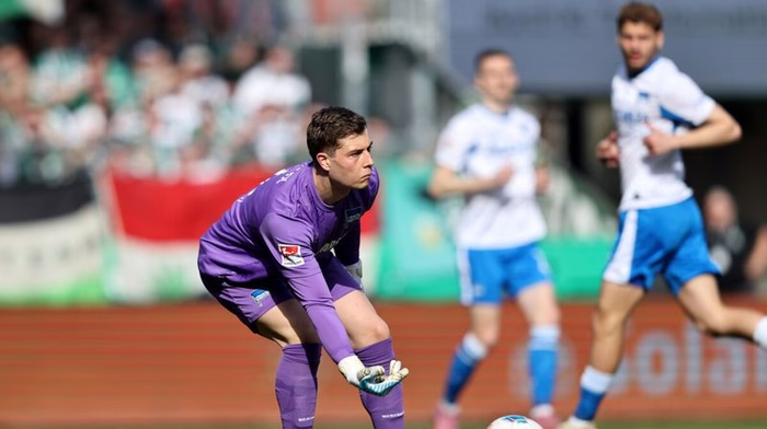 Feyenoord schnappt sich Hertha-Keeper vor Wolfsburg und Celtic
