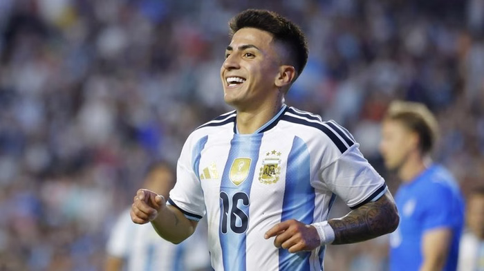 Doch keine Heimkehr? Topklub funkt bei Transfer von Argentinien-Star dazwischen