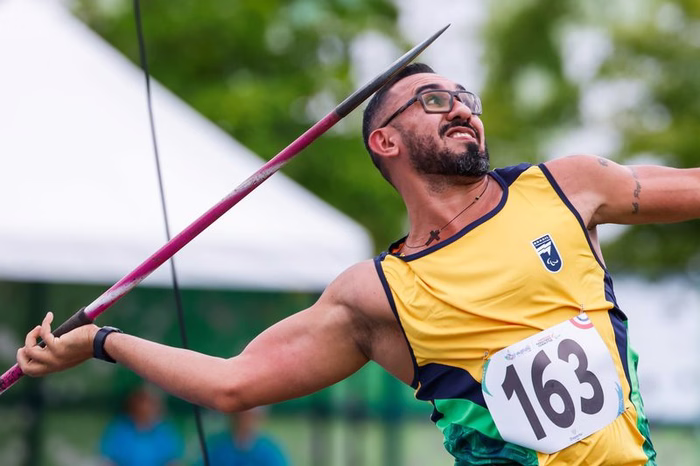 Cícero Nobre é ouro no dardo nos Jogos Parasul-Americanos 2026