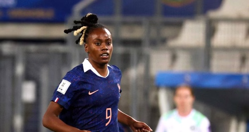 Foot Féminin : une attaquante de l'Équipe de France vers un transfert record à Chelsea