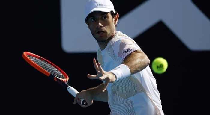 Nuno Borges qualifica-se para os quartos do torneio de Bastad de ténis