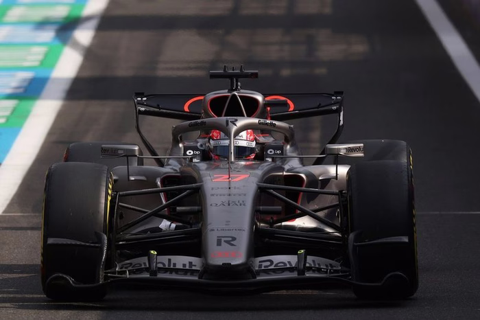 F1: Hulkenberg explica causa de 'domínio' de Bortoleto na Bélgica